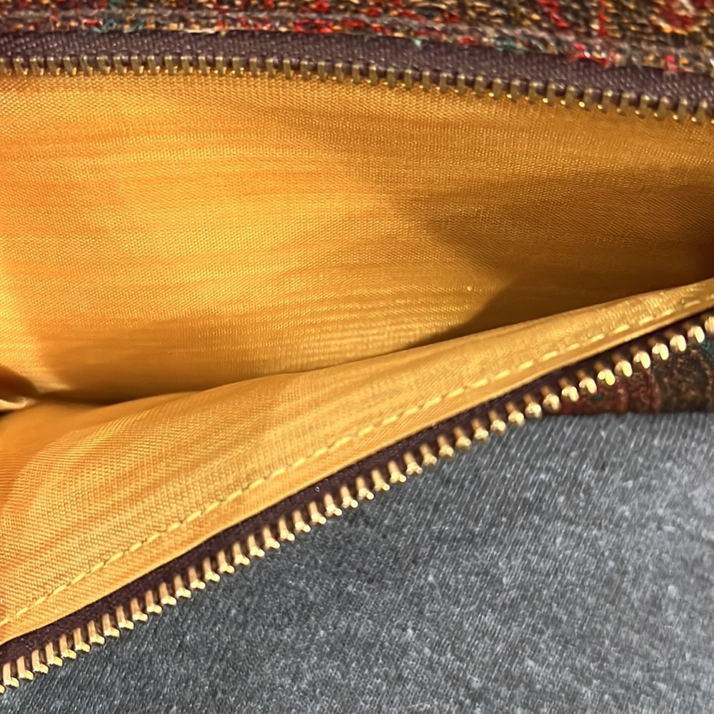 Etro Red and Green Paisley Wallet - Picture 7 of 8